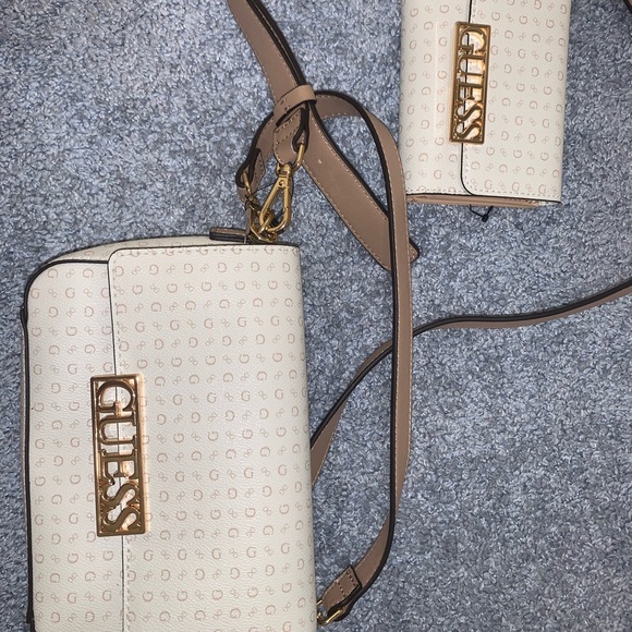 Guess Handbags - GUESS Cream and Tan Crossbody Bag Set
